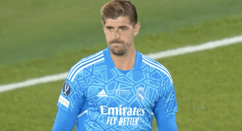 kaiyun体育平台-转折点！法兰克福篮板制胜，欧超杯赛后攻防权衡，目标明确，赛程密集仍需轮换(足球决定性瞬间)